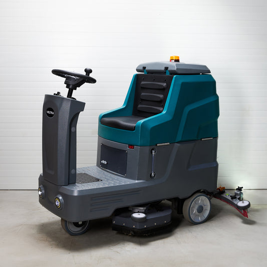 Rankiniu būdu stumiama grindų plovimo mašina Veltra P3