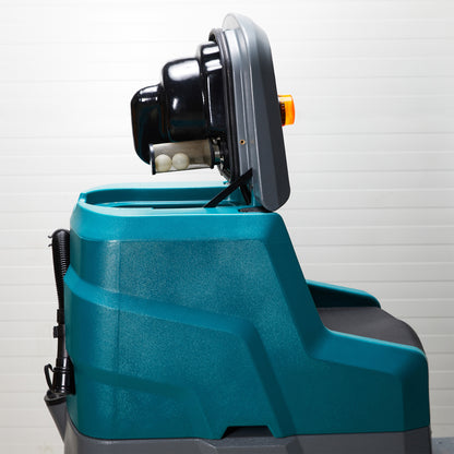 Rankiniu būdu stumiama grindų plovimo mašina Veltra P3