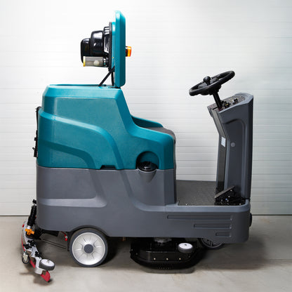 Rankiniu būdu stumiama grindų plovimo mašina Veltra P4